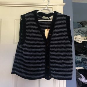 Vintage sweater vest!!! 90s authentic!